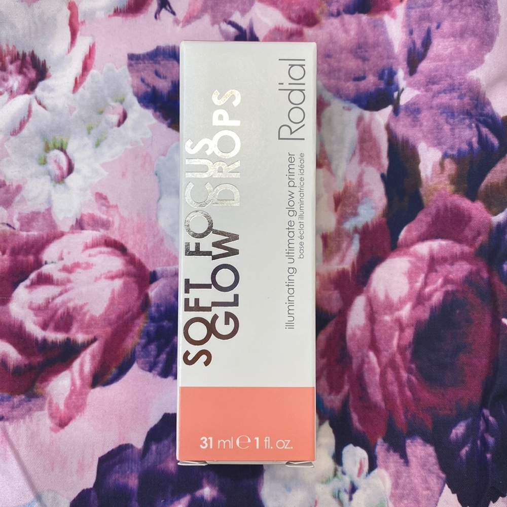 NIB Radial Soft Focus Glow drops Illuminating Primer